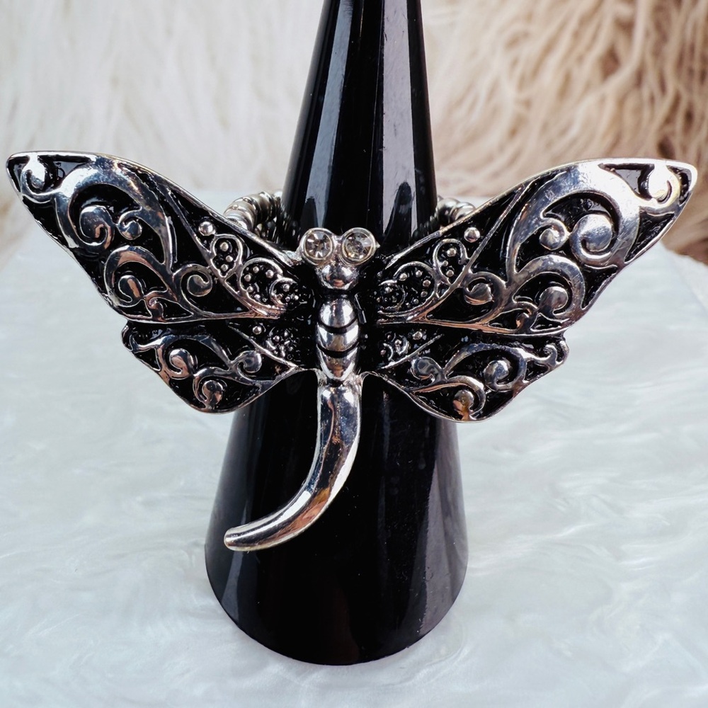 Beautiful, Silvertone Adjustable Stretch, Dragonf… - image 1